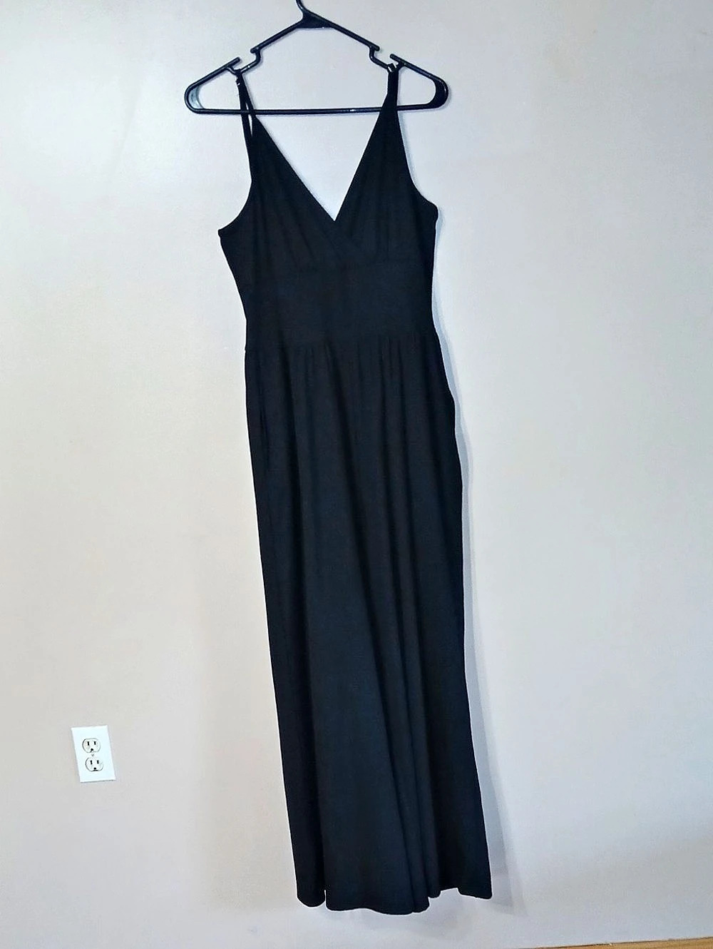 Lulus Graceful Aesthetic Black V-Neck Sleeveless Jumpsuit